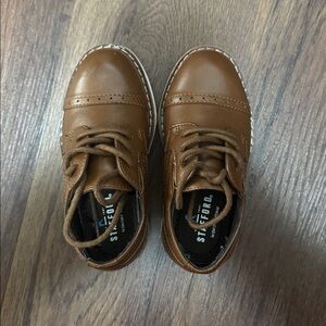 Brown Toddler Lace-Up Shoes